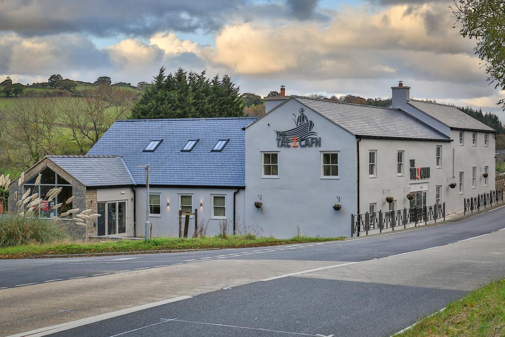 Tal Y Cafn Free House Tal-y-Cafn Buitenkant foto